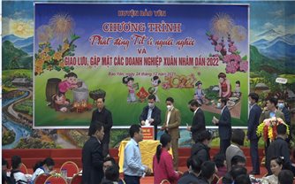 Lào Cai: Huy động mọi nguồn lực để chăm lo Tết cho người nghèo