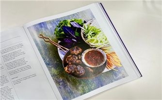 Bún chả Việt Nam được đưa vào cuốn sách nấu ăn của Nữ hoàng Anh