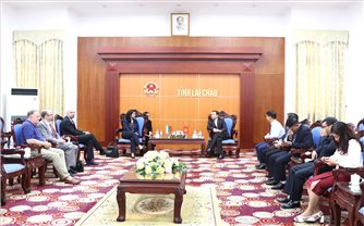 Lai Châu tiếp xã giao Đại sứ nước Cộng hòa Bulgaria tại Việt Nam