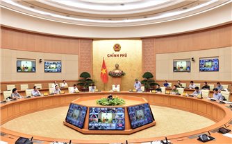 Phó Thủ tướng Lê Văn Thành chủ trì họp khẩn ứng phó bão mạnh đầu mùa