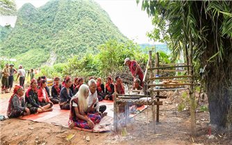 Lễ hội Trỉa lúa của người Bru - Vân Kiều, nét văn hóa đậm đà bản sắc