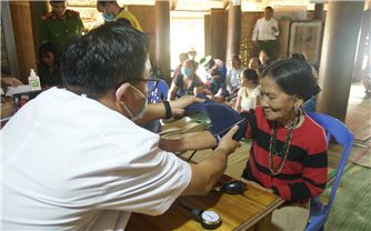 Quảng Nam: Quan tâm, chăm sóc sức khỏe đồng bào DTTS các xã biên giới