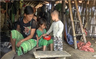 Cao Bằng: Thay đổi nếp nghĩ của người dân để “không ai bị bỏ lại phía sau”