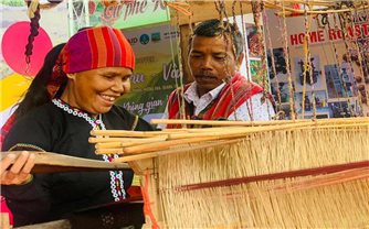 Người phụ nữ ở bản Ka Túp 