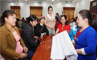 Tập huấn kỹ năng hướng dẫn các chủ đề sinh hoạt nhóm cha mẹ U10 năm 2023
