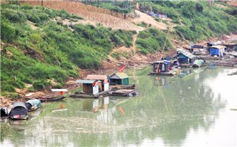 Dân vạn chài dài cổ chờ tái định cư