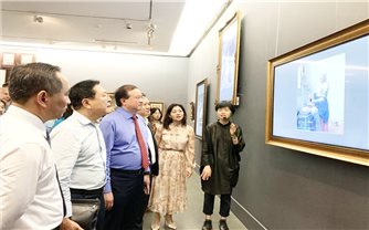 Lần đầu tiên tổ chức triển lãm hội họa Hà Lan tại Việt Nam