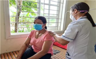 Quảng Nam: Quan tâm chăm sóc sức khỏe cho đồng bào DTTS khu vực biên giới