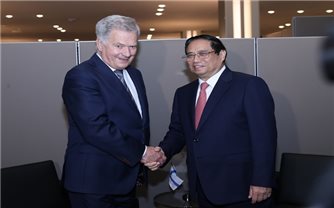 Thủ tướng Phạm Minh Chính gặp Tổng thống Phần Lan