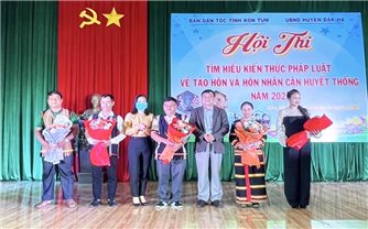 Kon Tum: Hội thi tìm hiểu kiến thức pháp luật về tảo hôn và hôn nhân cận huyết thống