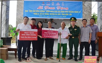 Đắk Lắk: Trao tặng nhà “Mái ấm biên cương” cho hộ nghèo ở biên giới