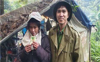 Kon Tum: Tìm thấy người phụ nữ bị lạc 5 ngày trong rừng