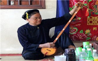 Nghệ nhân Ưu tú Chu Thị Hồng Vân với chặng đường hơn 30 năm vì tiếng Then