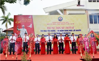Lạng Sơn: Khai mạc trưng bày chuyên đề “75 năm Ngày Chủ tịch Hồ Chí Minh ra Lời kêu gọi Thi đua ái quốc”