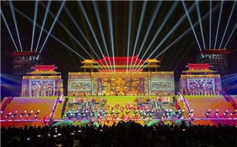 Khai mạc Festival Ninh Bình chủ đề “Dòng chảy di sản”