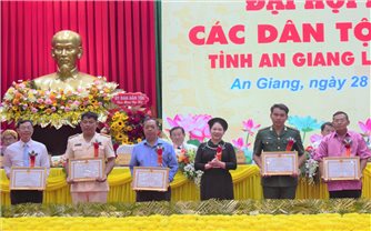 Đồng bào DTTS tỉnh An Giang tự lực, tự cường, nỗ lực vươn lên