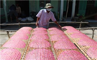 Vĩnh Long: Phát huy vai trò của Người có uy tín trong vận động đồng bào DTTS thực hiện Chương trình MTQG 1719