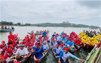 Quảng Ngãi: Công nhận Lễ hội đua thuyền Tịnh Long là Di sản văn hóa phi vật thể quốc gia