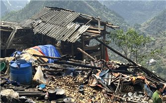 Hà Giang: Mưa lớn khiến nhà bị sập, bé gái 5 tuổi tử vong