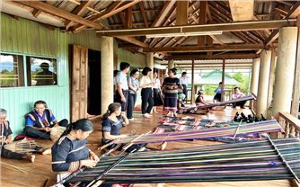 Chung sức xây dựng nông thôn mới ở Gia Lai: Đối diện 