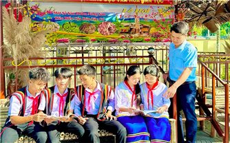 Sức vươn lên ở miền Tây Trà Bồng: Từ “vùng trũng” trở thành điểm sáng giáo dục (Bài 2)