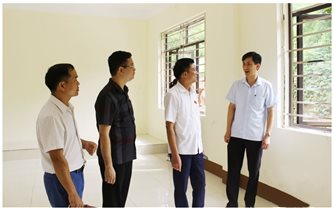 Thái Nguyên: Khảo sát công tác giáo dục tại vùng đồng bào DTTS