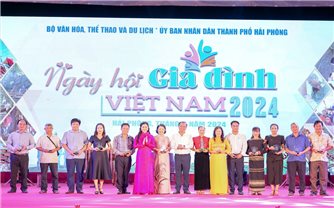 Tưng bừng khai mạc Ngày hội Gia đình Việt Nam năm 2024
