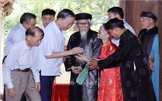 Chủ tịch nước Tô Lâm: Gia đình là nền tảng vững chắc cho sự trường tồn của dân tộc