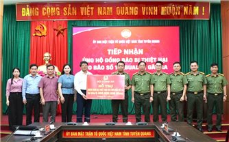 Bộ Công an hỗ trợ Tuyên Quang 5 tỷ đồng khắc phục hậu quả bão lũ