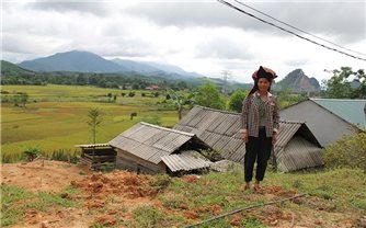 Nỗi lo sạt lở của các hộ dân sinh dưới chân đồi Pú Kắng