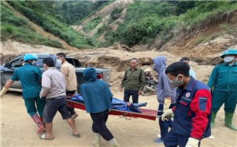 Đã tìm thấy nạn nhân cuối cùng vụ xe bán tải bị đất đá vùi lấp