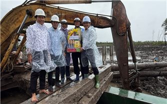 Đảm bảo cung cấp điện miền Nam: EVNSPC quyết liệt trong công tác đầu tư xây dựng