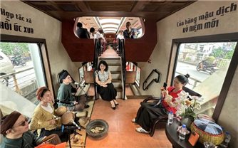 Du lịch mới: Kể chuyện trên đường ray