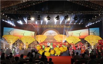 Vĩnh Long: Khai mạc Tuần lễ Văn hóa, Thể thao và Du lịch chào mừng Lễ hội Ok Om Bok năm 2025