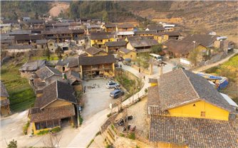 “May đo” chính sách trúng khó khăn đặc thù