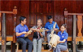 Những sản phẩm OCOP 3 sao độc đáo của nghệ nhân Raglay Mấu Hồng Thái