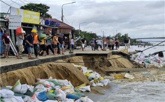 Hỗ trợ khẩn cấp 100 tỷ đồng cho TP Đà Nẵng khắc phục thiệt hại do mưa lũ