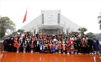 Lễ tuyên dương học sinh, sinh viên, thanh niên DTTS: Tạo đà cho phát triển nguồn nhân lực chất lượng