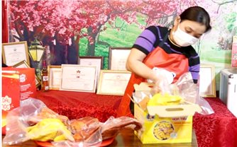 Hương hồi xứ Lạng tạo sự khác biệt cho sản phẩm gà ủ muối hoa tiêu đạt OCOP 3 sao