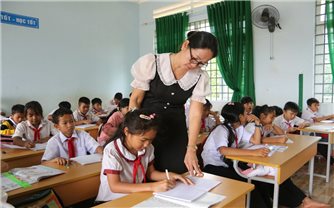 Đắk Lắk cho học sinh toàn tỉnh nghỉ để tránh bão số 13