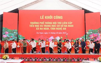 Đồng loạt khởi công trường nội trú liên cấp ở biên giới: Lời hứa tiến độ trước nhân dân