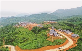 Viết tiếp câu chuyện hồi sinh sau bão lũ