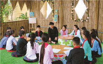 Người có uy tín góp phần xây dựng khối đoàn kết các dân tộc