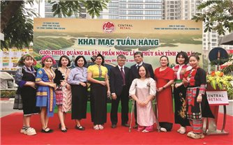 Vượt lên chính mình cô gái khuyết tật với hành trình nâng đỡ những số phận thiệt thòi