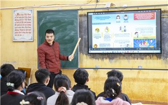 Trường học vùng cao Tú Lệ: Trang bị “lá chắn” kiến thức bảo vệ học sinh trước nạn tảo hôn