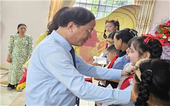 Gia Lai tăng cường công tác huy động học sinh đến trường