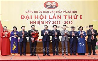 Chủ tịch Quốc hội Trần Thanh Mẫn dự Đại hội Đảng bộ cấp cơ sở đầu tiên của Đảng bộ Quốc hội