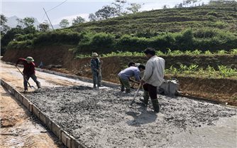Lào Cai tập trung giải ngân vốn các Chương trình MTQG với quyết tâm chính trị cao nhất