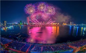 Lễ hội pháo hoa quốc tế Đà Nẵng DIFF 2025: Thế kỷ vươn mình