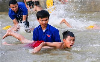 Cần chủ động phòng chống đuối nước cho trẻ trong dịp hè